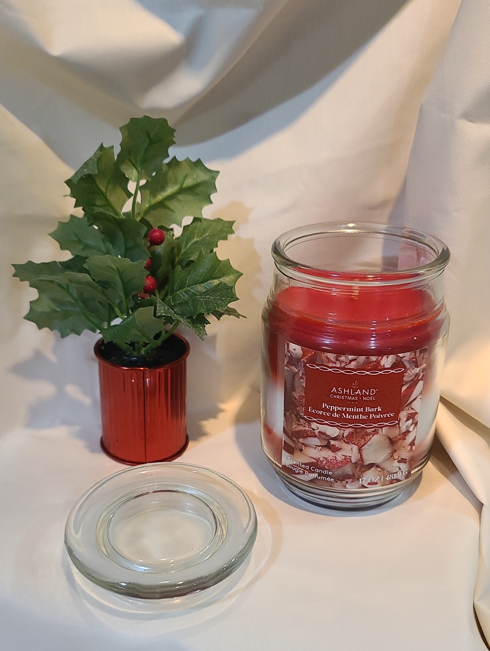 Ashland Peppermint Bark 17 Oz Jar Candle with Clear Glass Lid NWT 2.3 Lbs